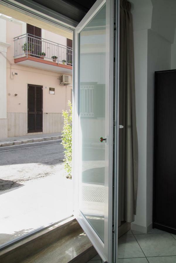 Barnab@House Appartement Monopoli Buitenkant foto
